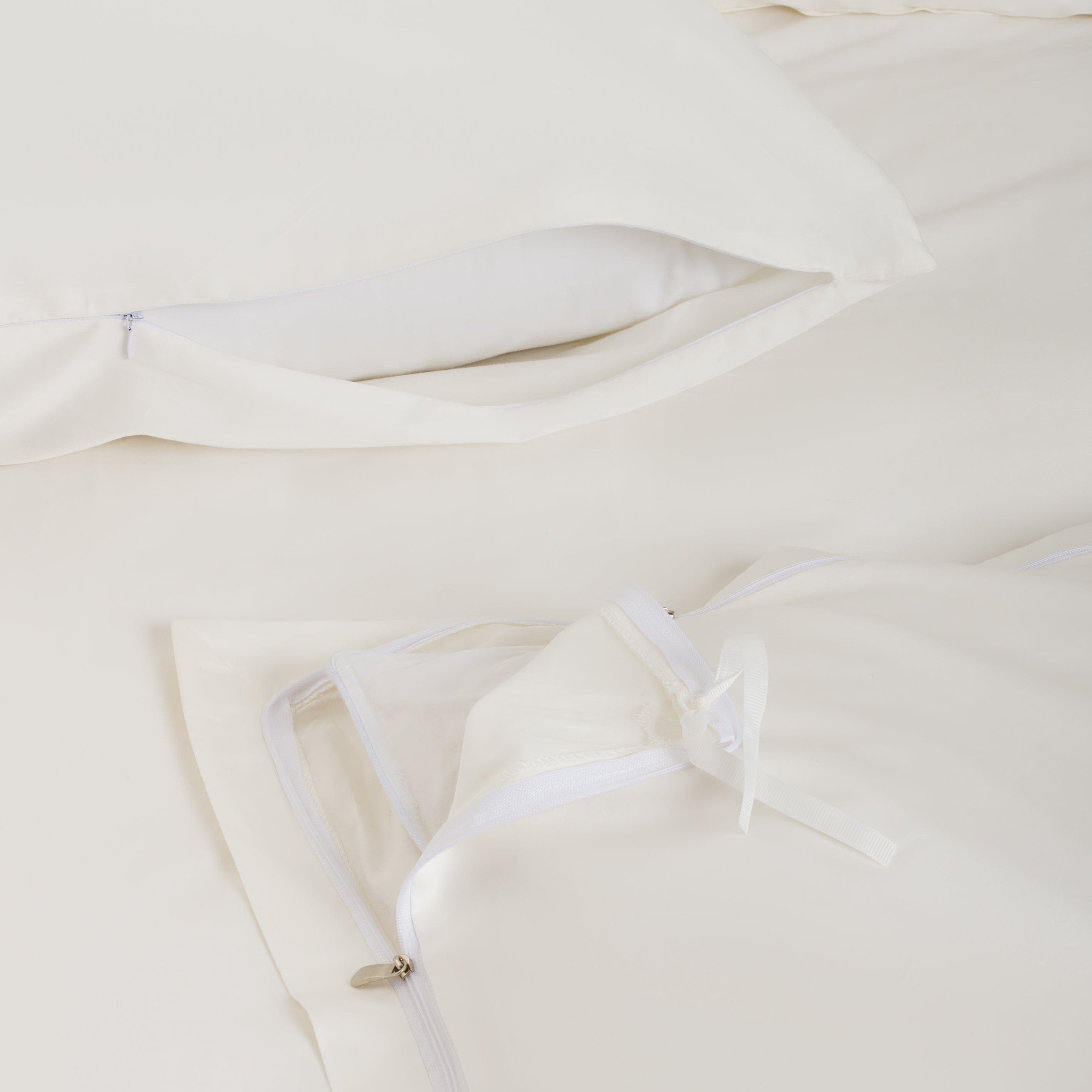 Ivory – Duvet Cover Set (Easy Change)