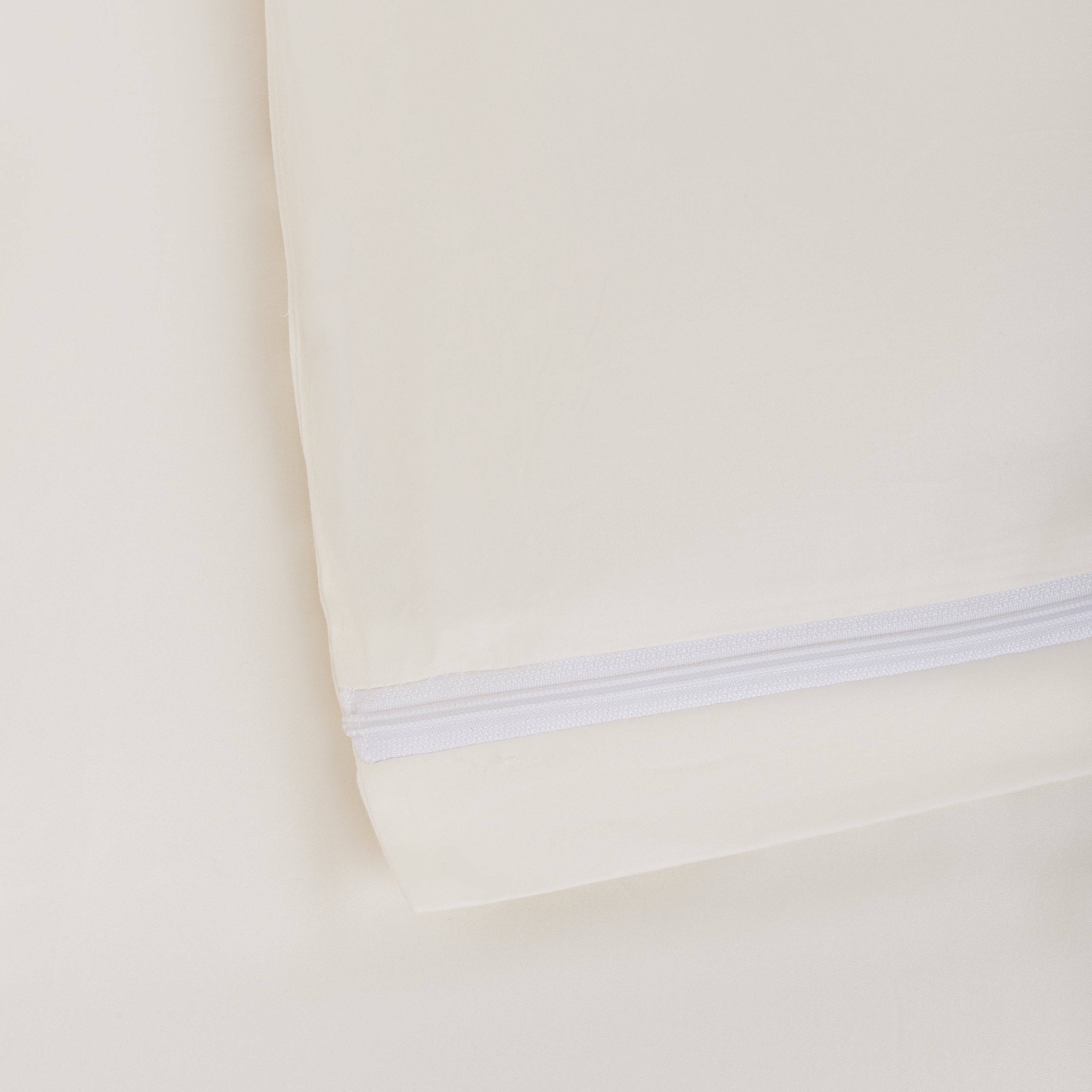 Ivory – Duvet Cover Set (Easy Change)
