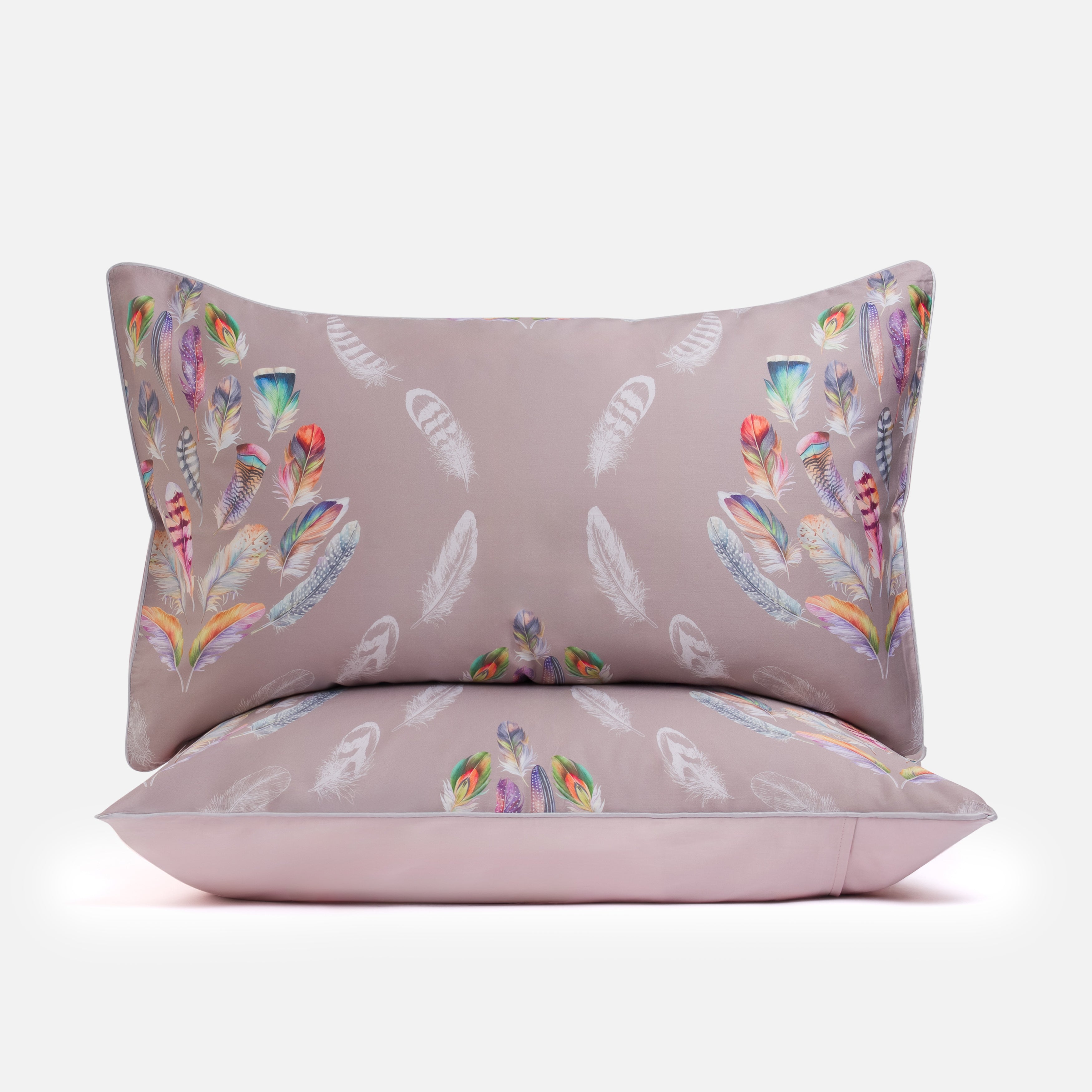 Light Feathers - Pillowcase Pair