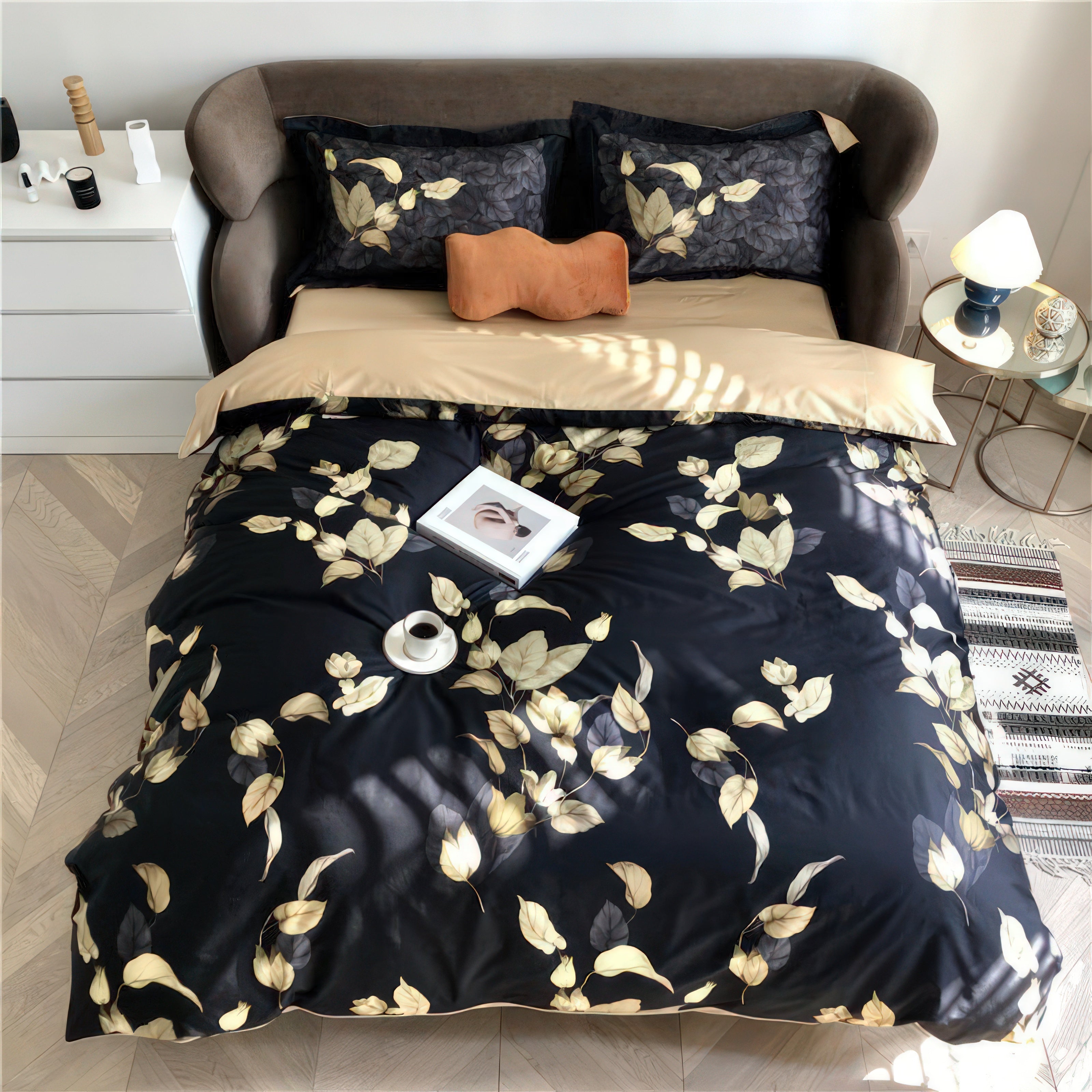 Gold Leaves - Bed Sheet