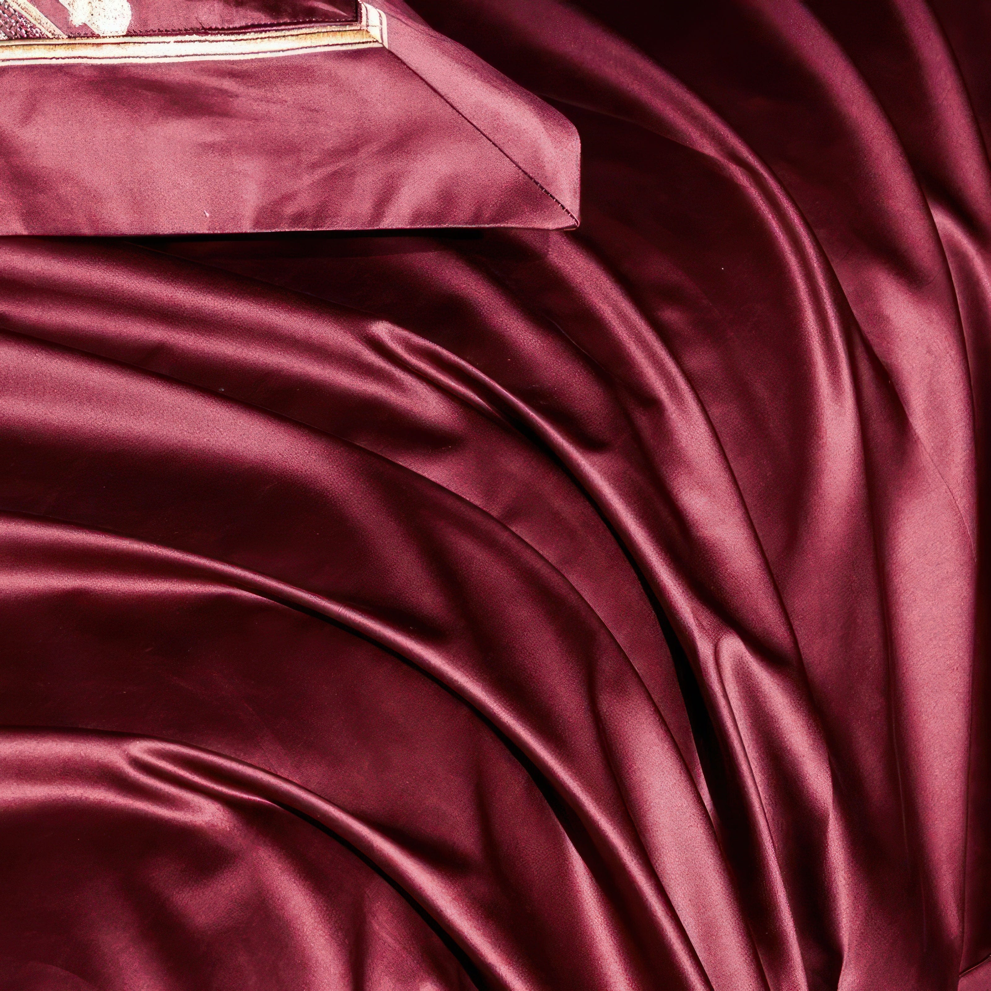 Burgundy Luxury - Bedding Set