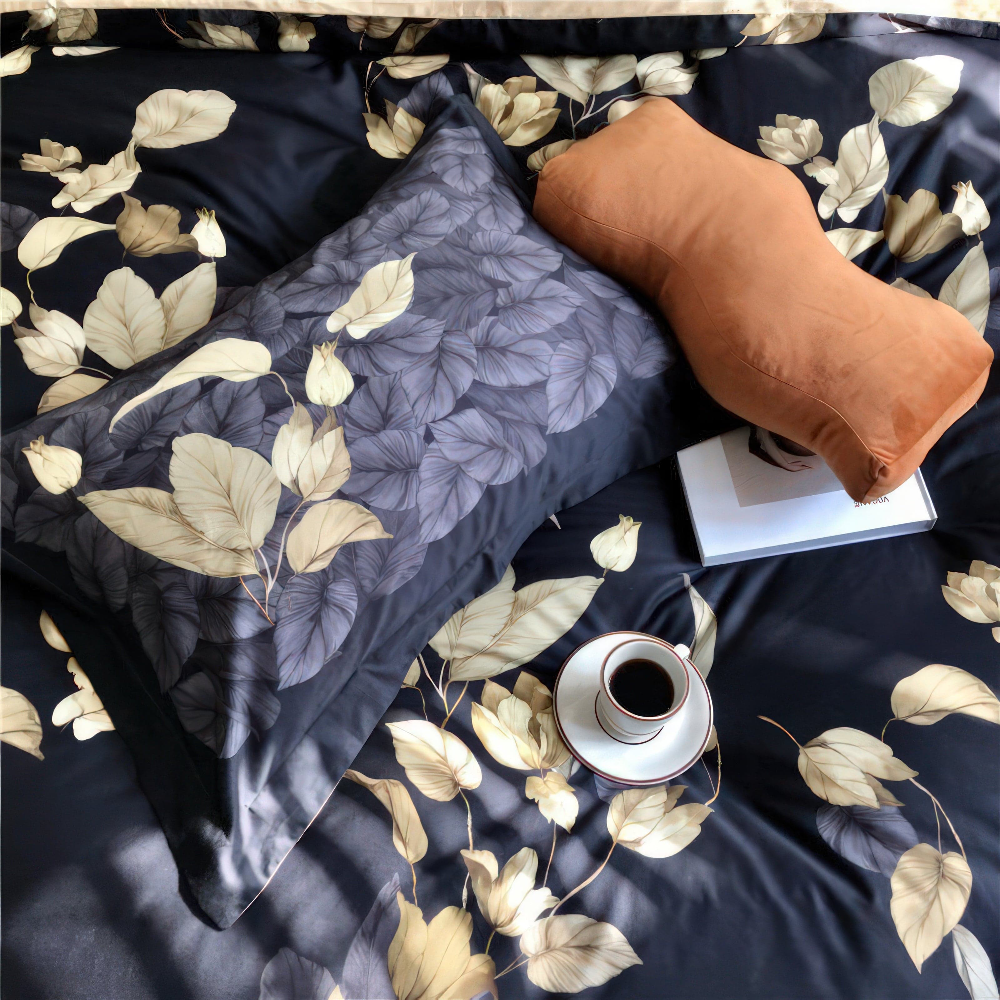 Gold Leaves - Pillowcase Pair