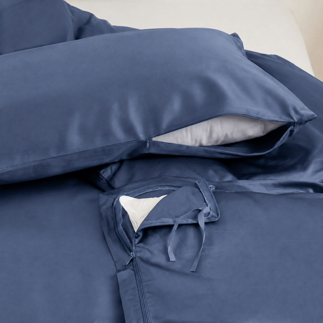 Hotel Blue - Bedding Set (Easy Change)