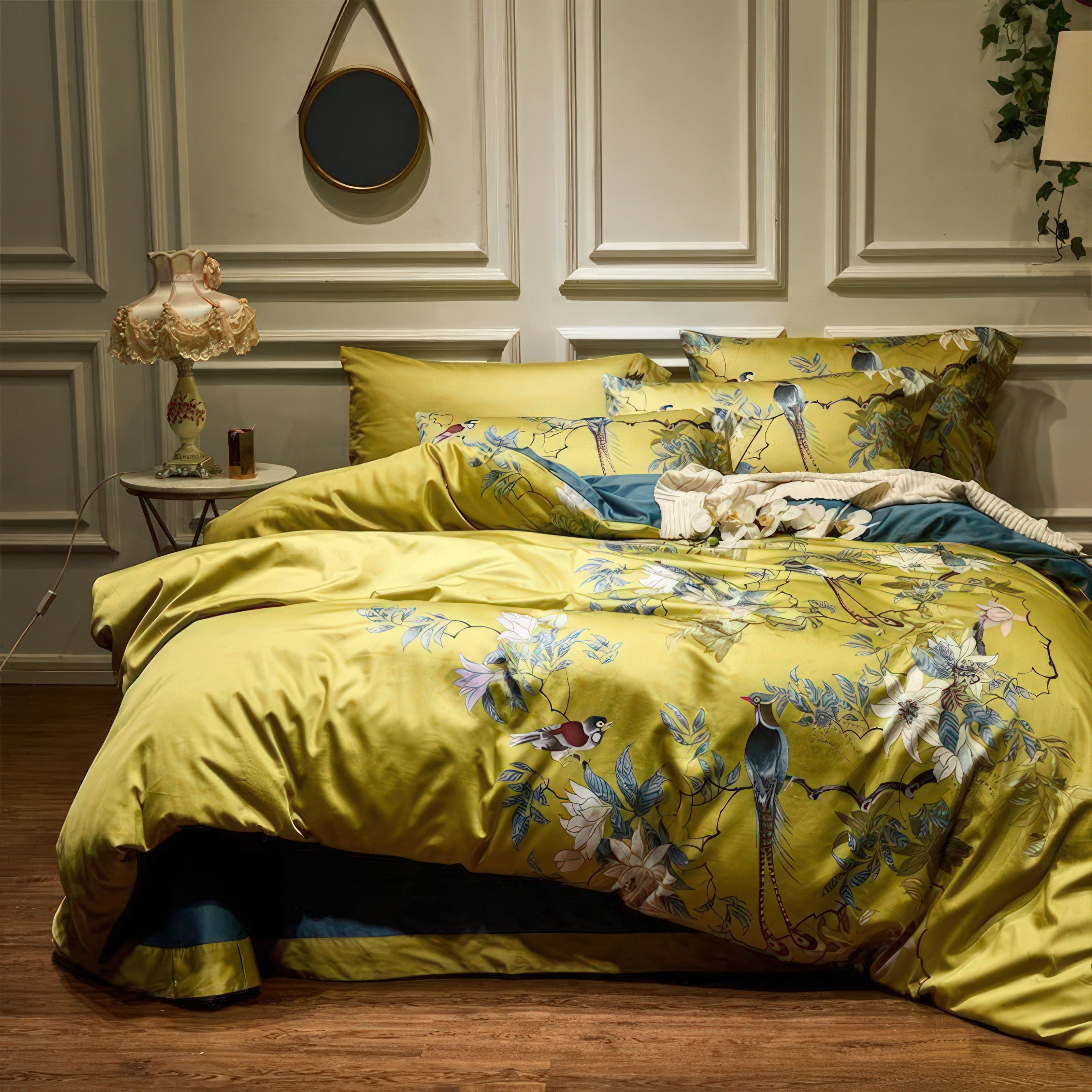 Golden Birds - Duvet Cover