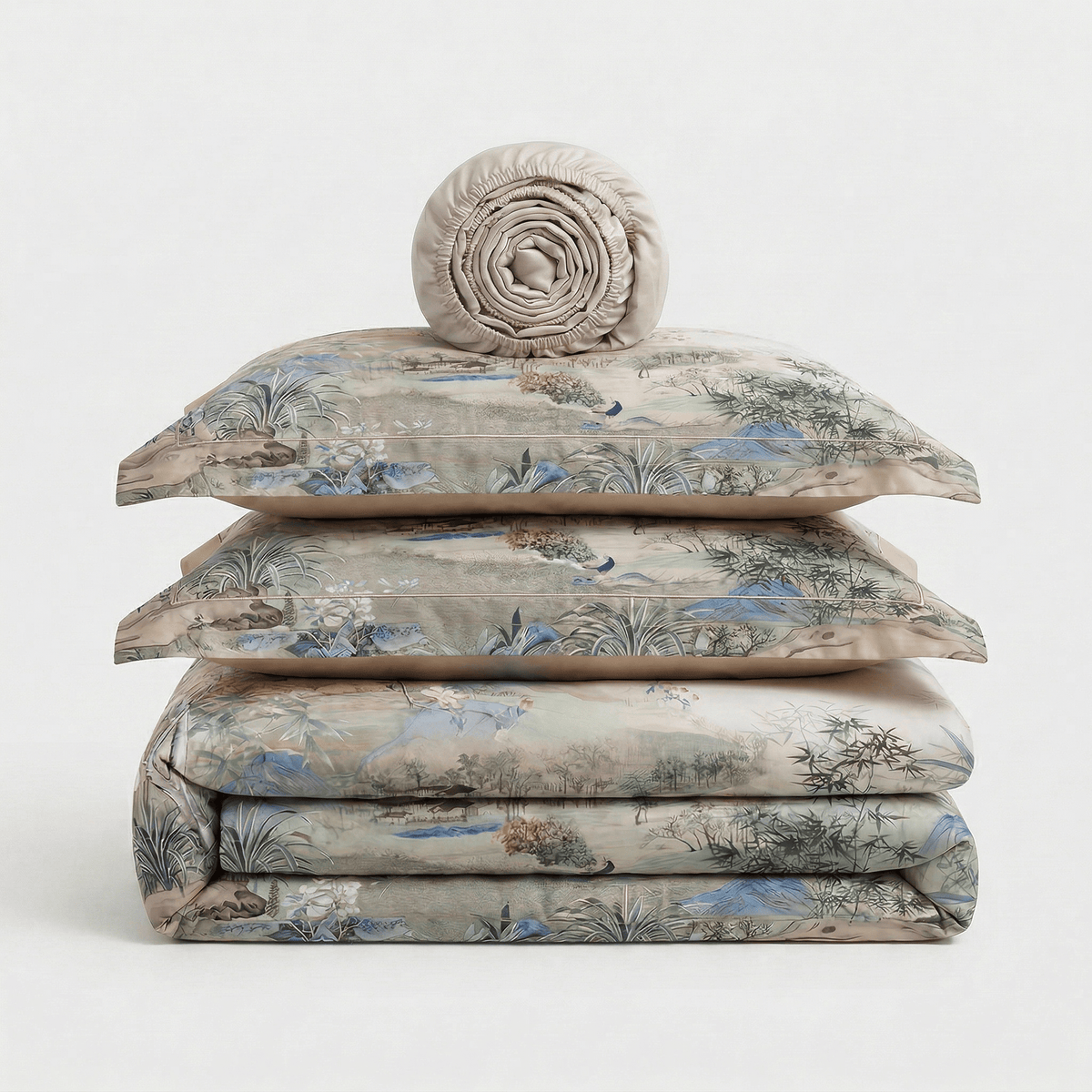 Paradise bedding set, folded: duvet cover, two pillowcases and a rolled sheet