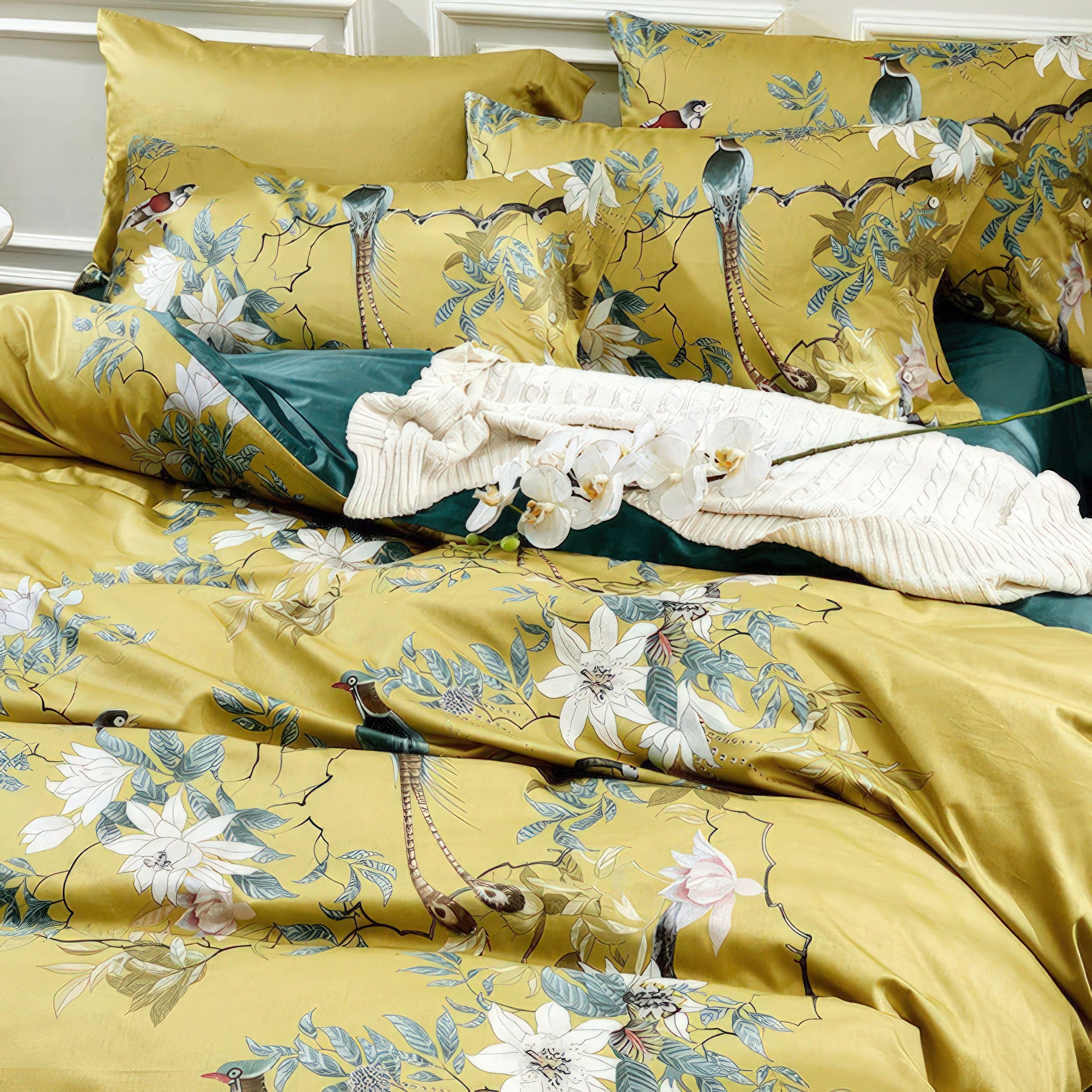 Golden Birds - Duvet Cover