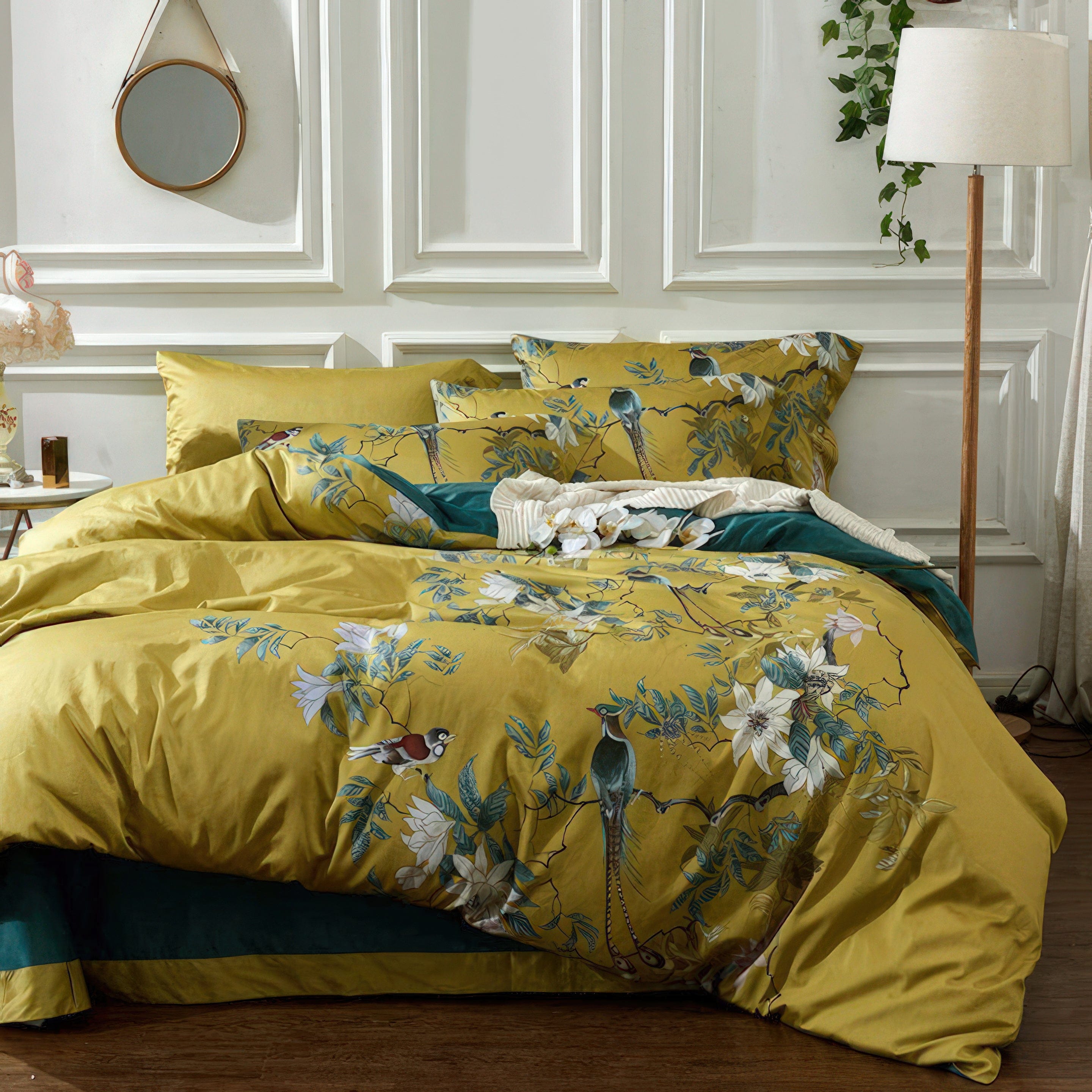 Golden Birds - Duvet Cover