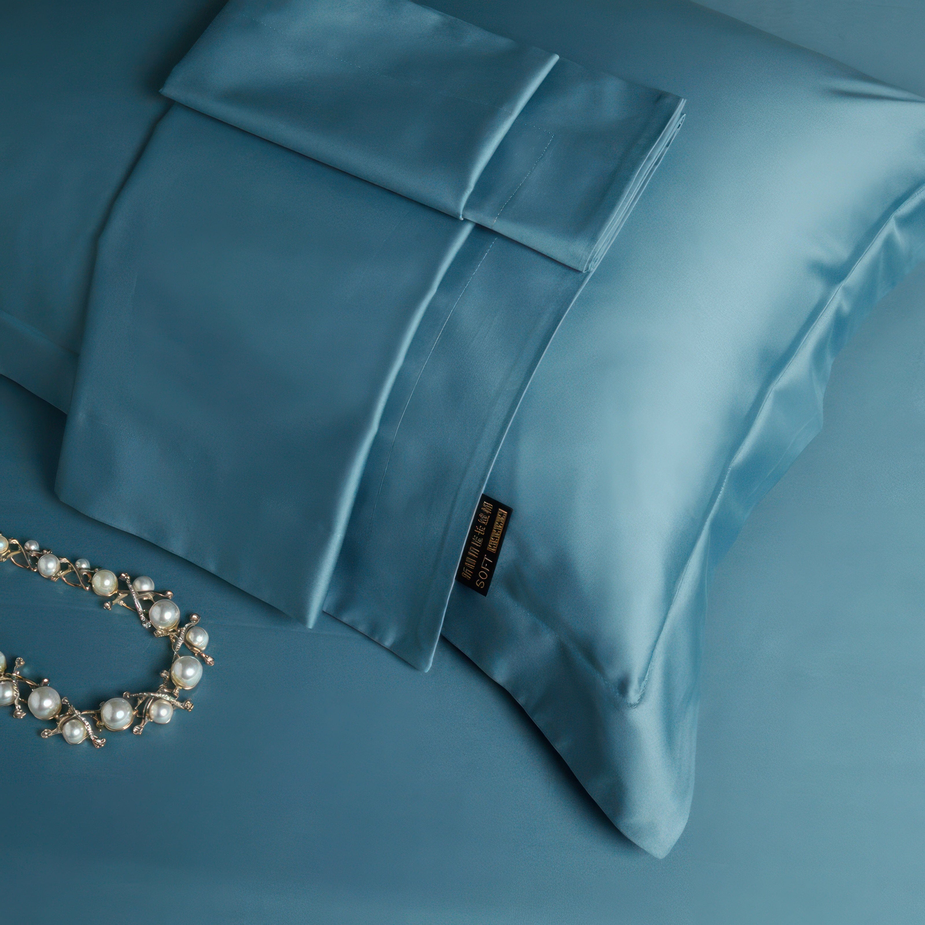 Minimalist Luxe Sky - Bedding Set