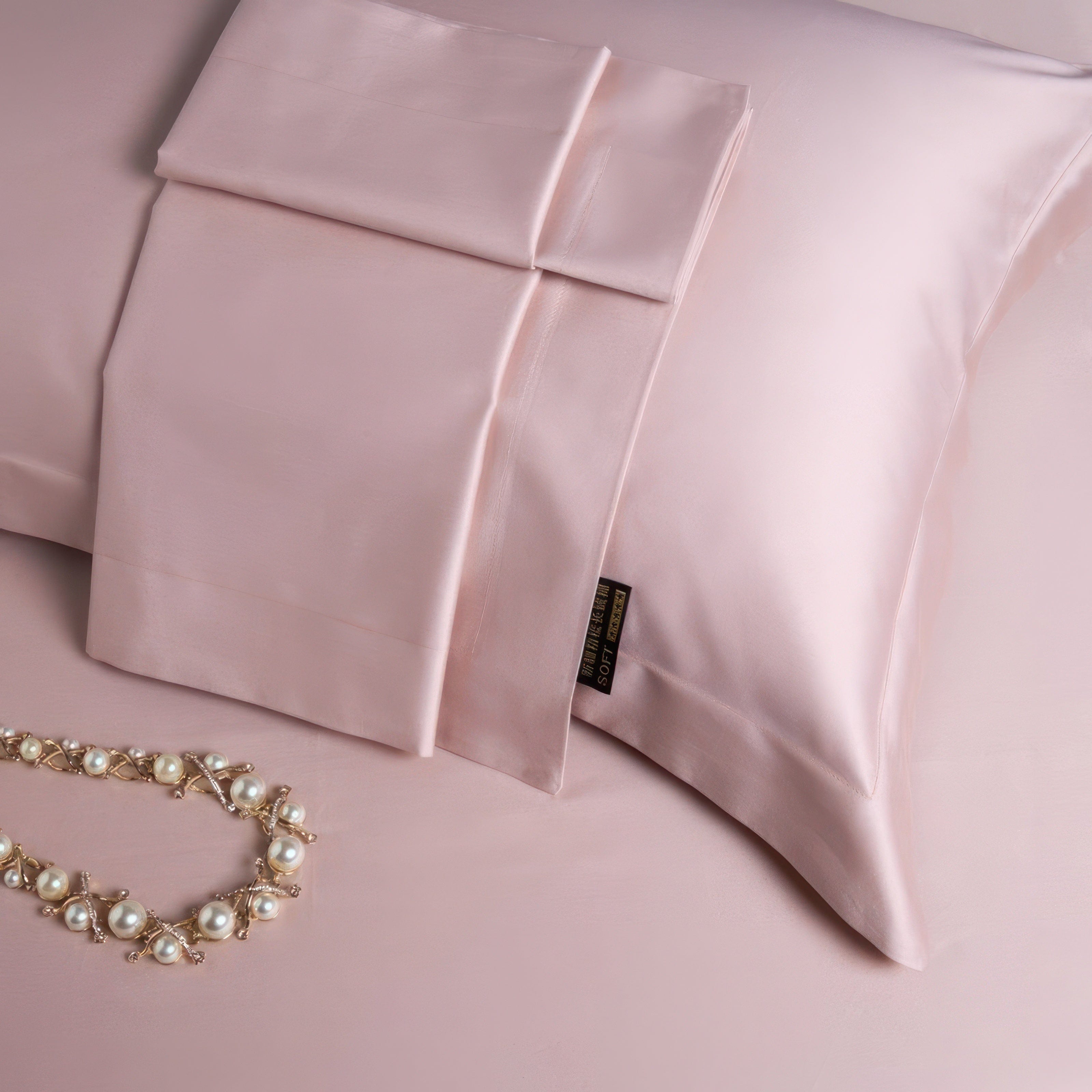 Minimalist Luxe Rose - Bedding Set