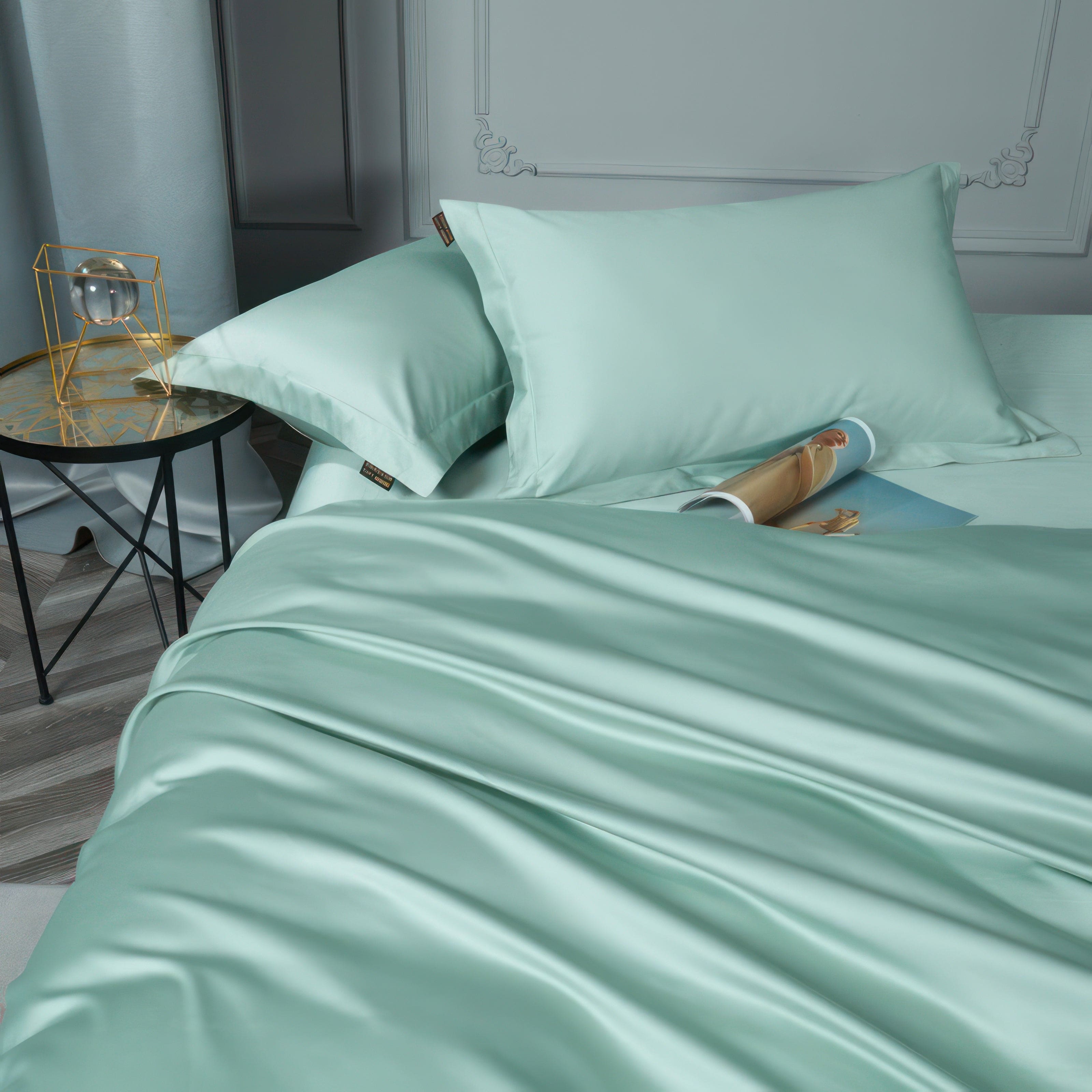 Minimalist Luxe Green - Bedding Set