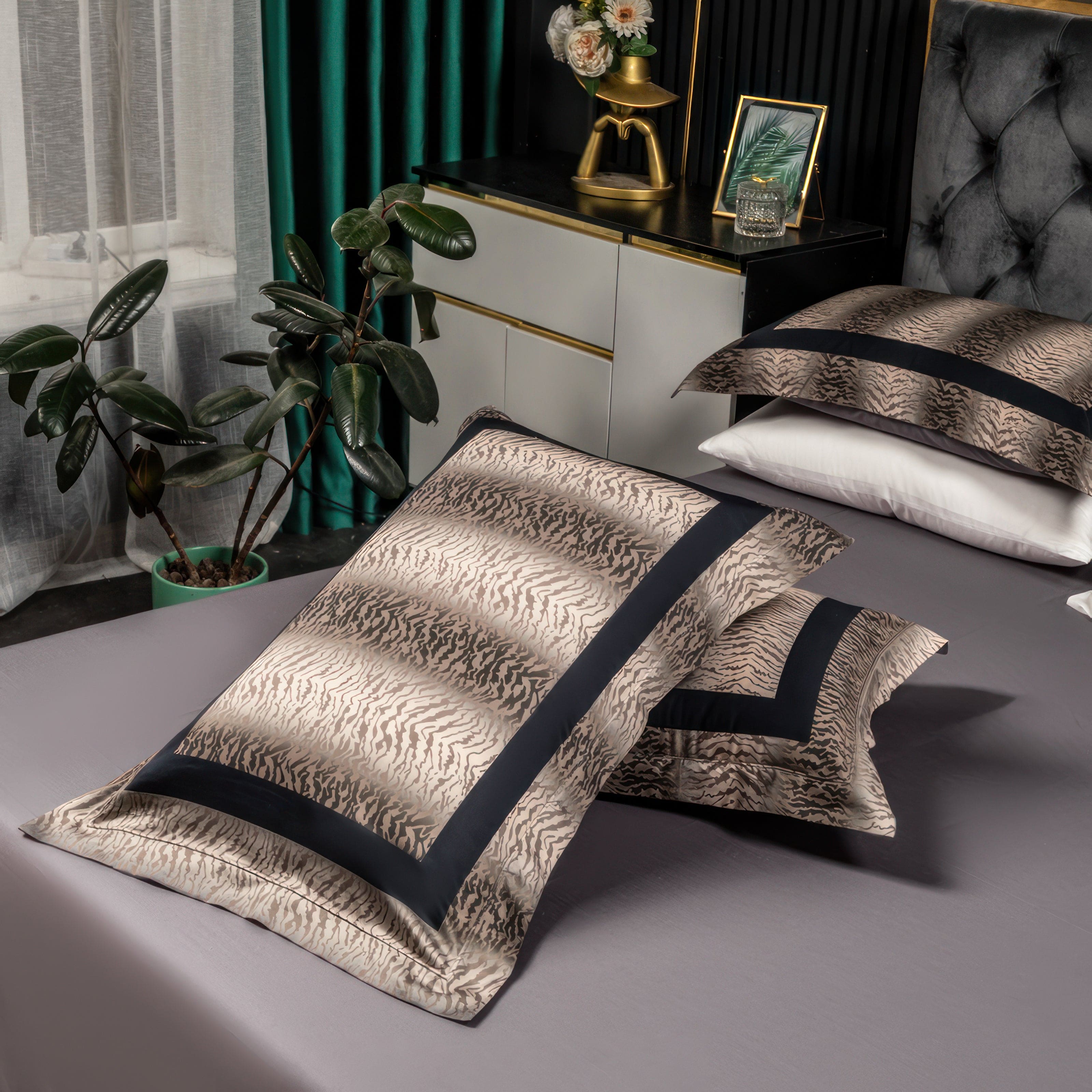 Tiger Print- Bedding Set